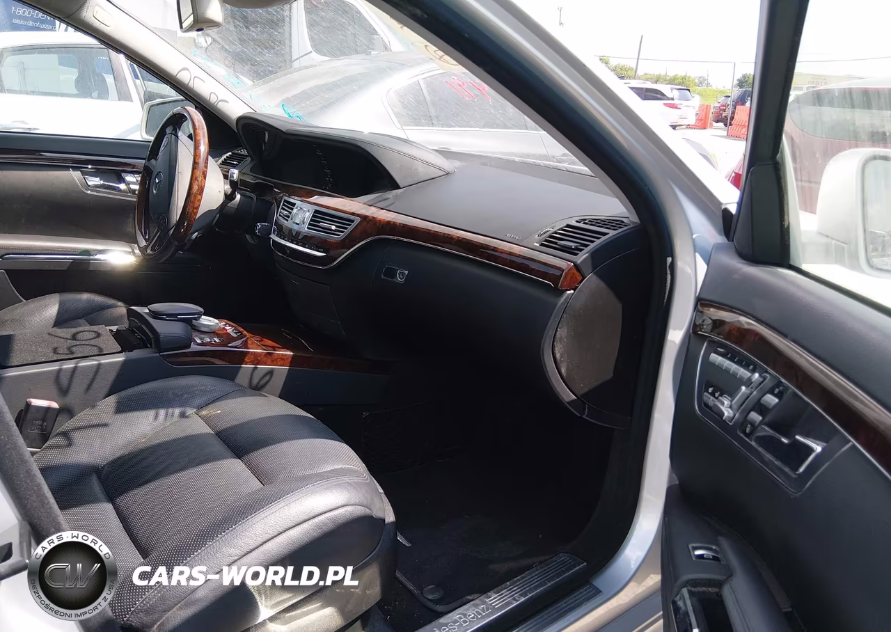 2013 Mercedes-Benz S 550 VIN:WDDNG7DB1DA519876 - 5