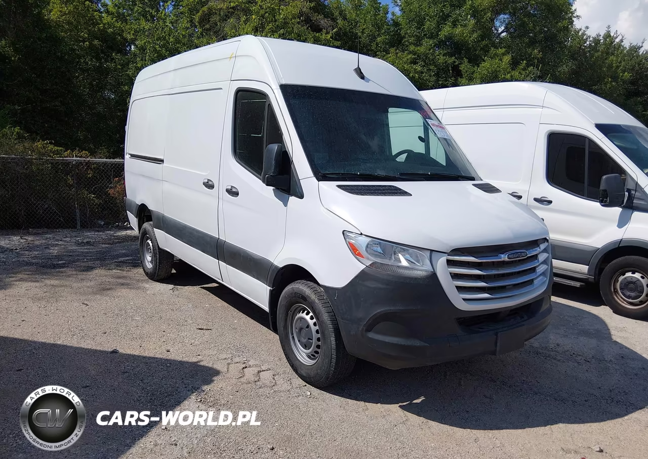 2021 Freightliner Sprinter 2500 Standard Roof I4