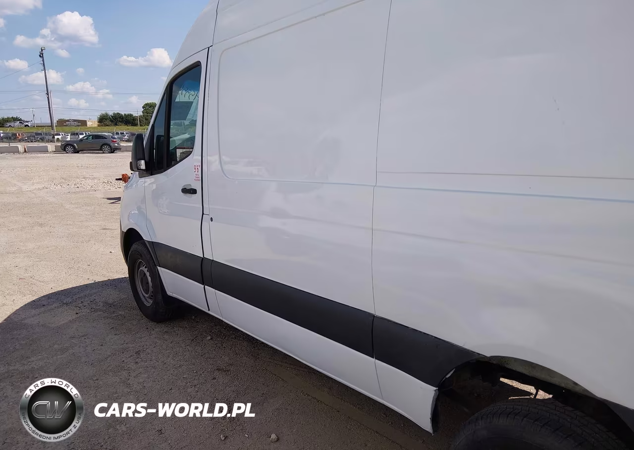2021 Freightliner Sprinter 2500 Standard Roof I4 VIN:W2Y40BHY2MT062171 - 14