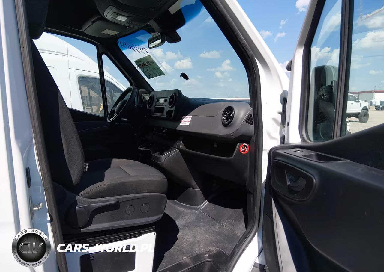 2021 Freightliner Sprinter 2500 Standard Roof I4 VIN:W2Y40BHY2MT062171 - 5