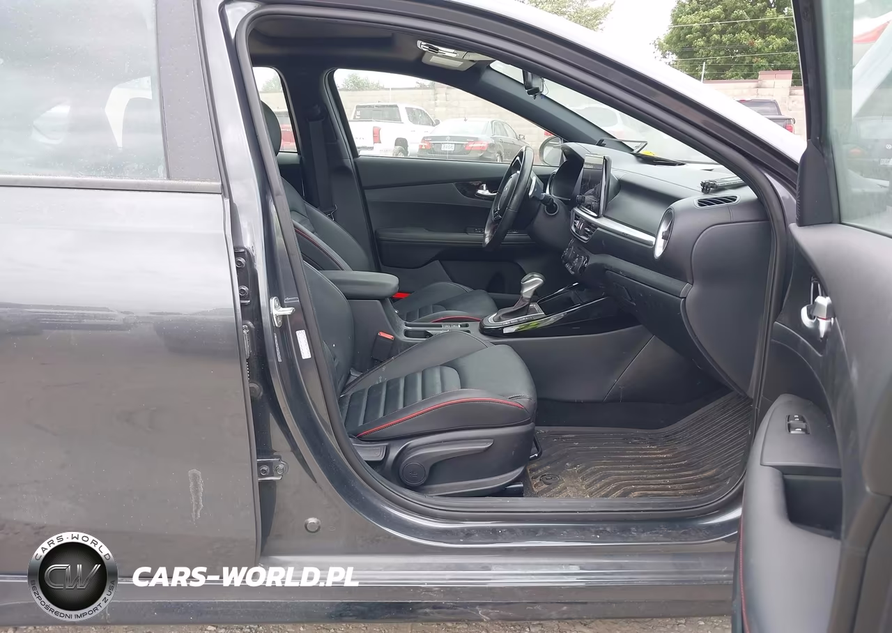 2024 Kia Forte Gt VIN:3KPF44AC9RE756493 - 5