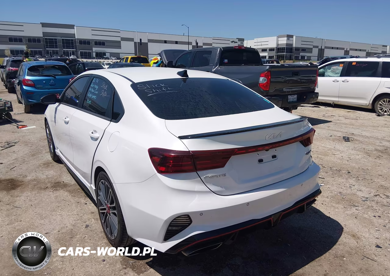 2023 Kia Forte Gt Manual VIN:3KPF44AC2PE539851 - 3