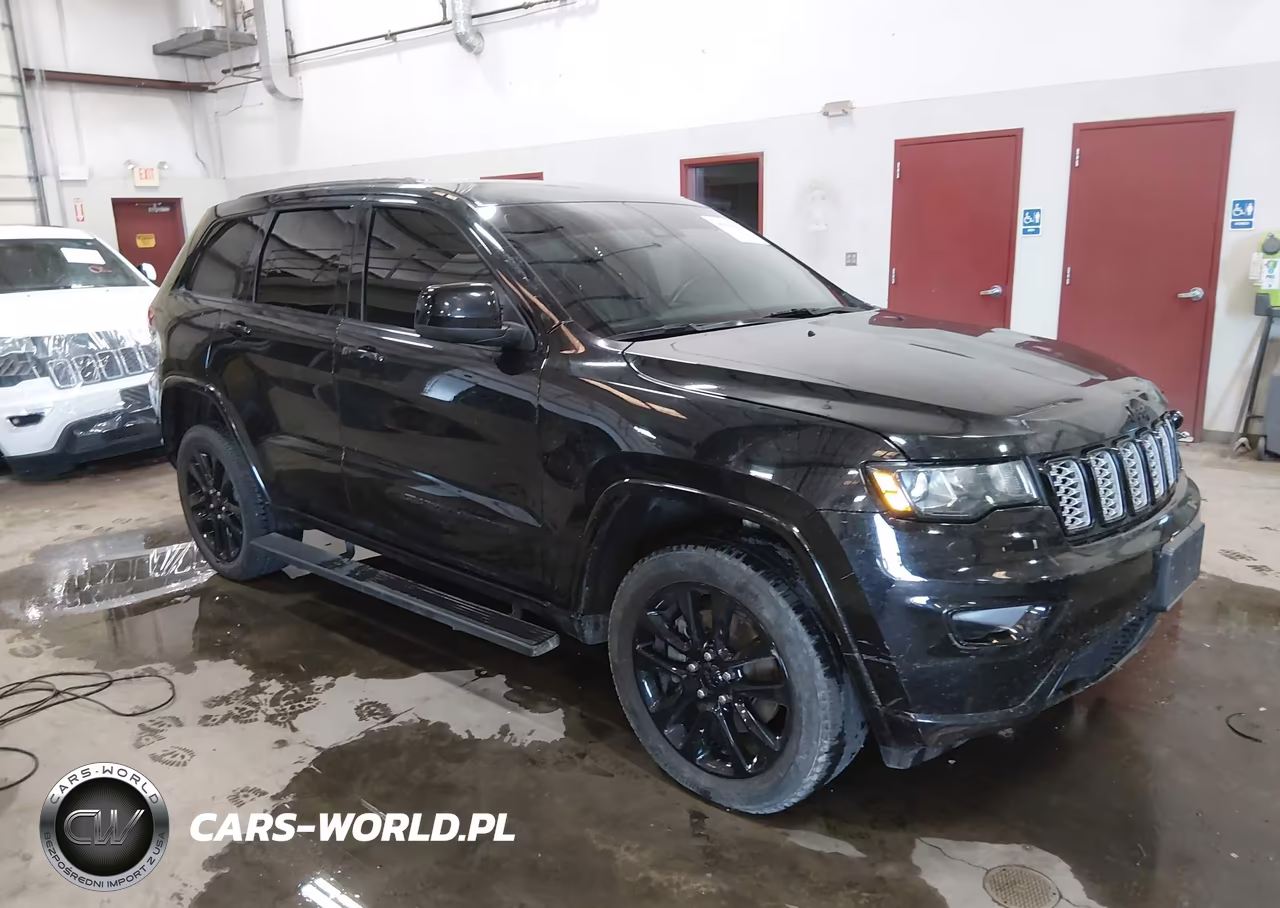 2021 Jeep Grand Cherokee Laredo X 4X4 – zdjęcie 1 z 20