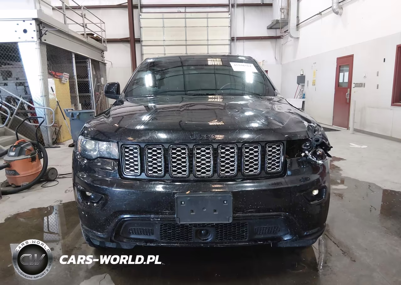 2021 Jeep Grand Cherokee Laredo X 4X4 VIN:1C4RJFAG1MC779626 - 12