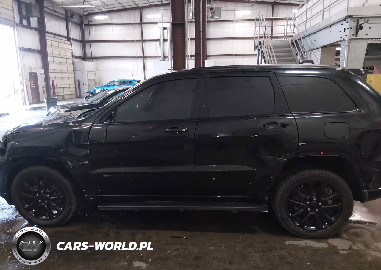 2021 Jeep Grand Cherokee Laredo X 4X4 VIN:1C4RJFAG1MC779626 - 14