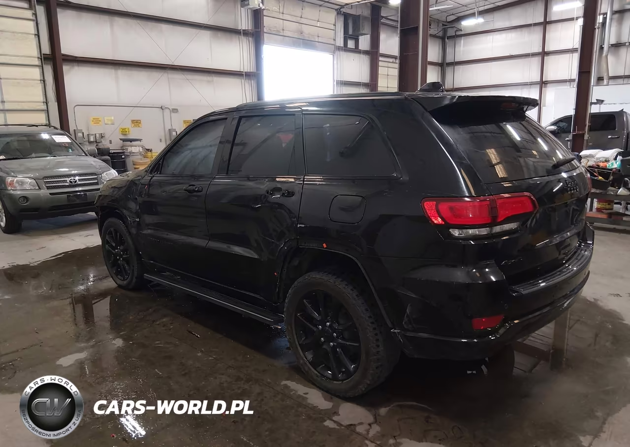 2021 Jeep Grand Cherokee Laredo X 4X4 VIN:1C4RJFAG1MC779626 - 3