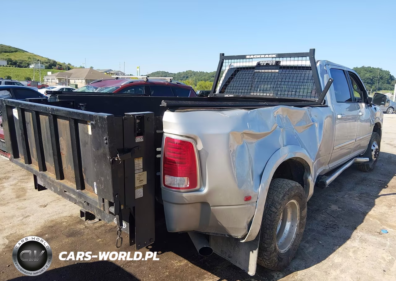 2016 Ram 3500 Laramie VIN:3C63RRJL4GG171010 - 4