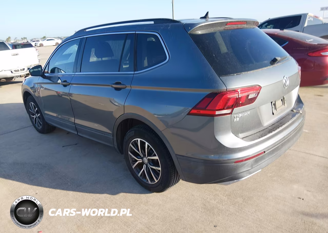 2019 Volkswagen Tiguan 2.0T Se-2.0T Sel-2.0T Sel R-Line-2.0T Sel R-Line Black VIN:3VV3B7AX6KM195177 - 3