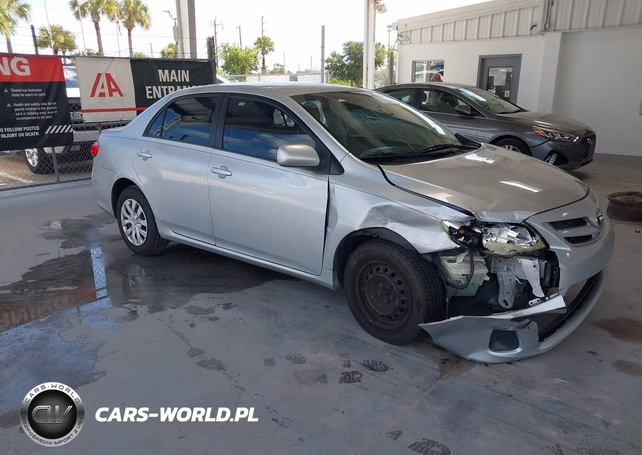 2011 Toyota Corolla Le – zdjęcie 1 z 16