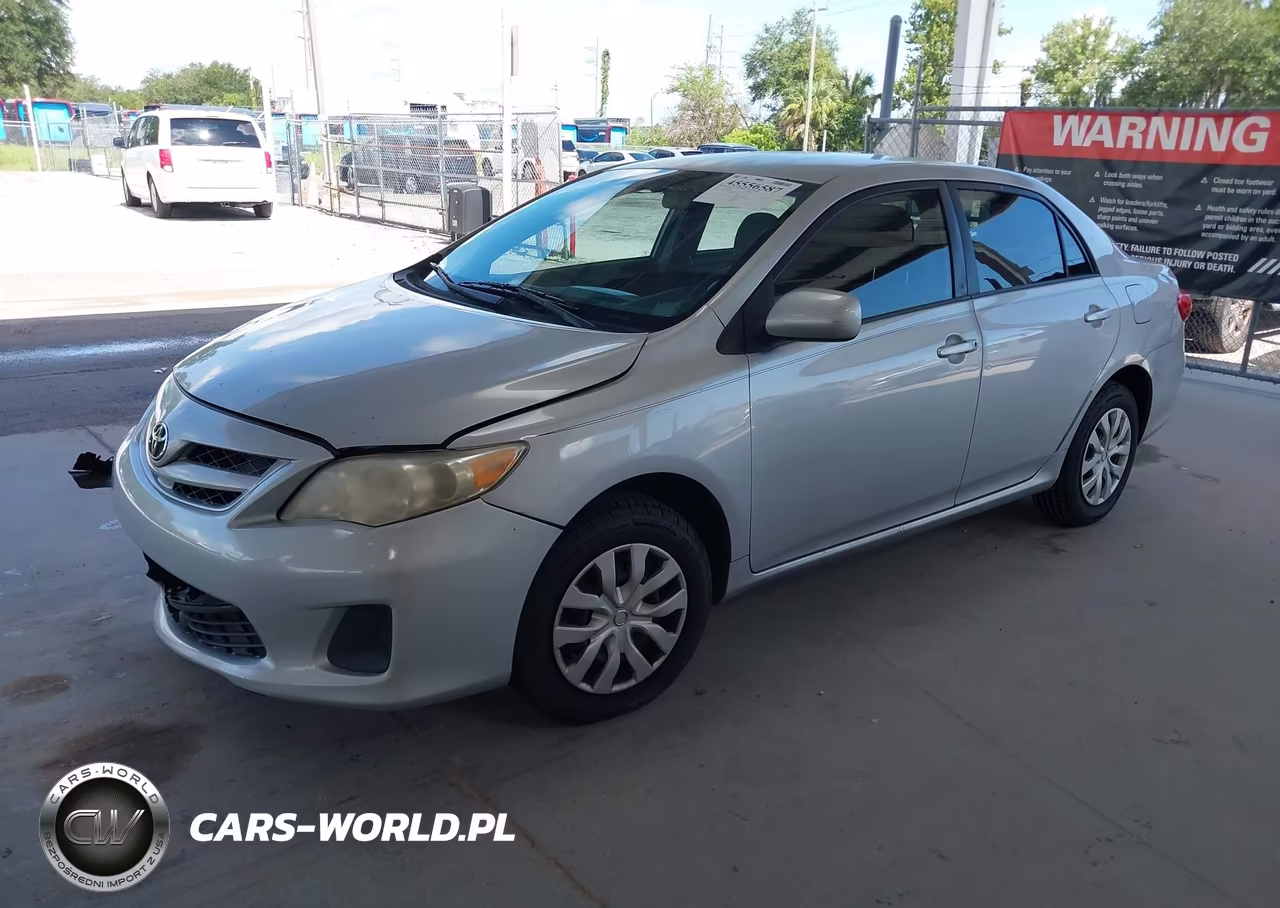 2011 Toyota Corolla Le VIN:2T1BU4EE4BC666067 - 2