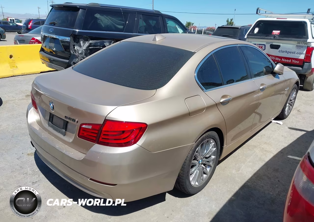 2013 BMW 528I VIN:WBAXG5C5XDDY34528 - 4