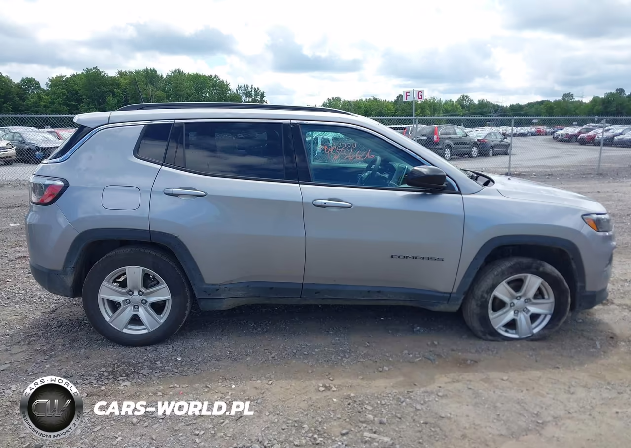 2022 Jeep Compass Latitude 4X4 VIN:3C4NJDBB2NT151764 - 13