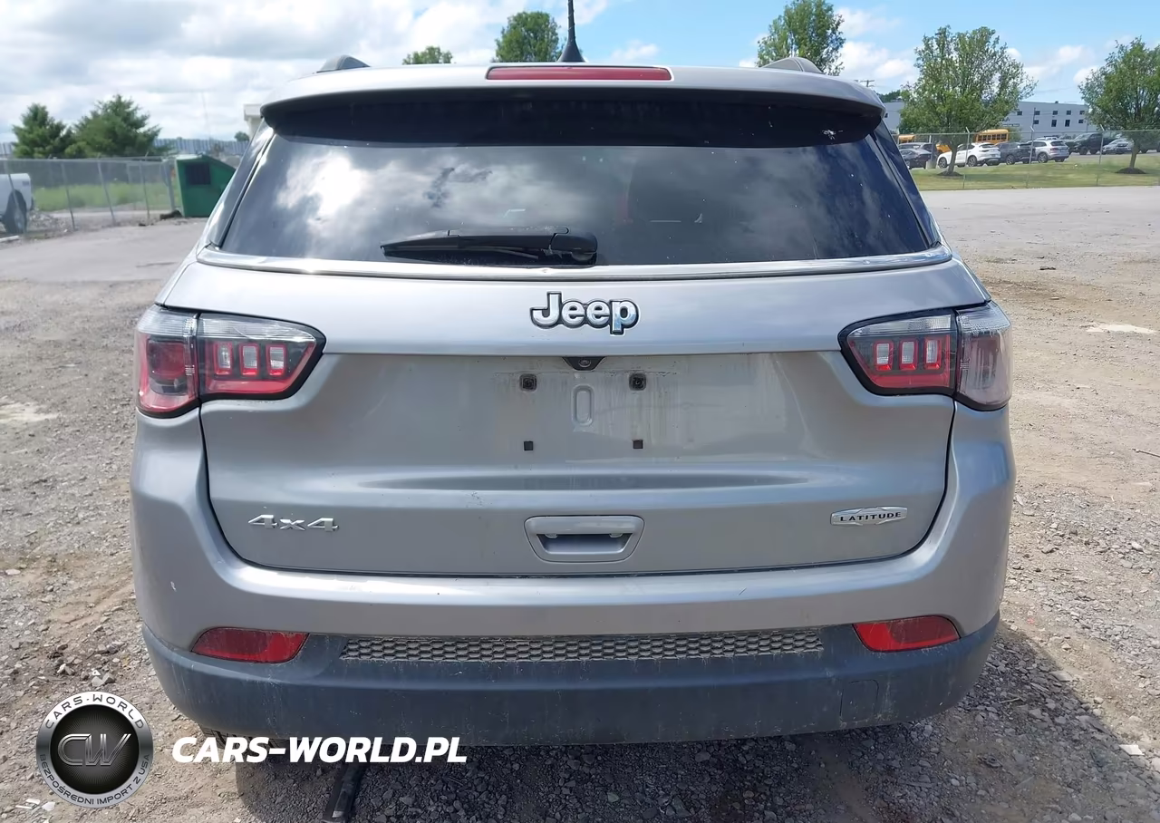 2022 Jeep Compass Latitude 4X4 VIN:3C4NJDBB2NT151764 - 16