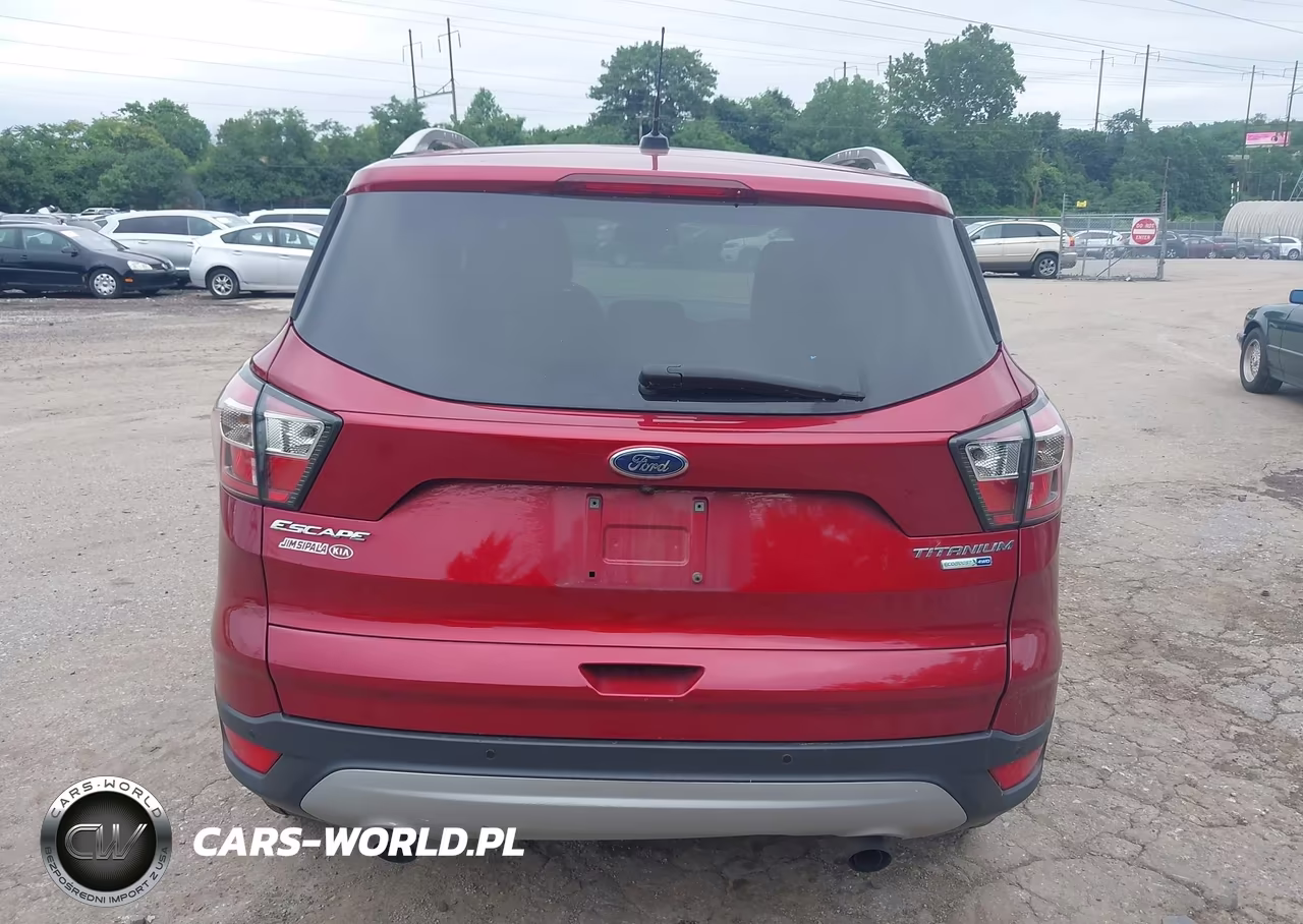 2017 Ford Escape Titanium VIN:1FMCU9JD2HUB33916 - 15