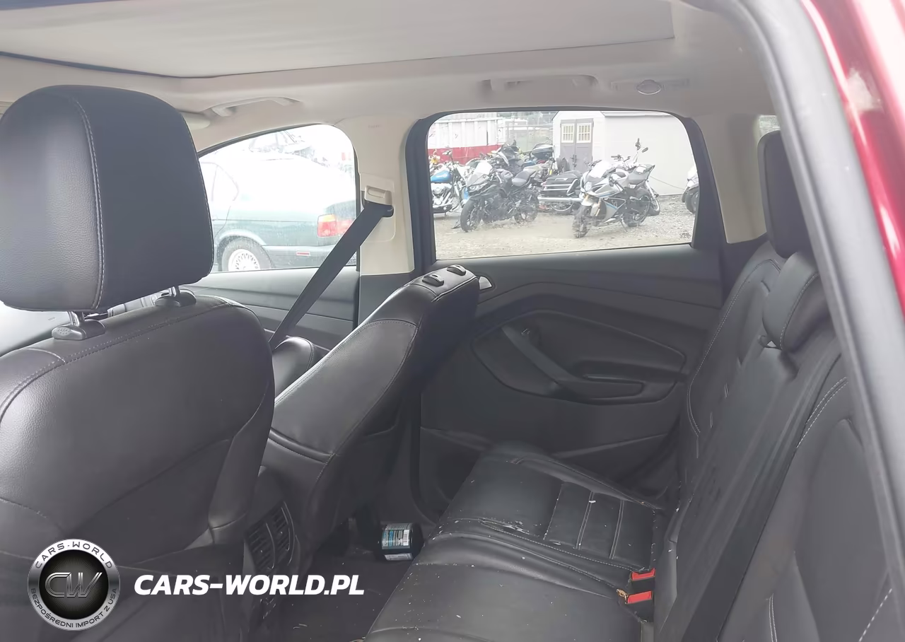 2017 Ford Escape Titanium VIN:1FMCU9JD2HUB33916 - 8