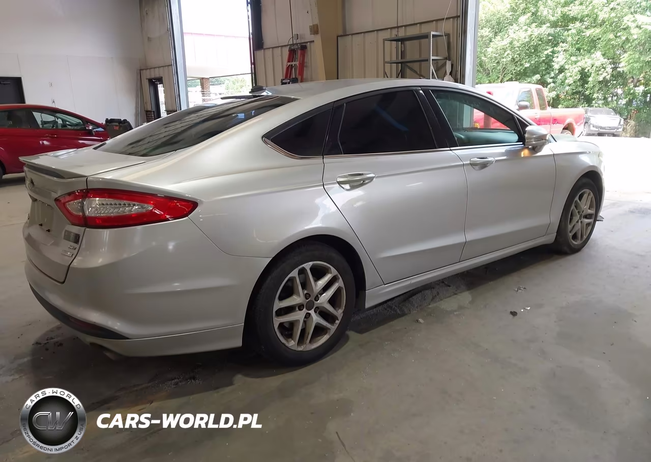 2013 Ford Fusion Se VIN:3FA6P0HR7DR166343 - 4