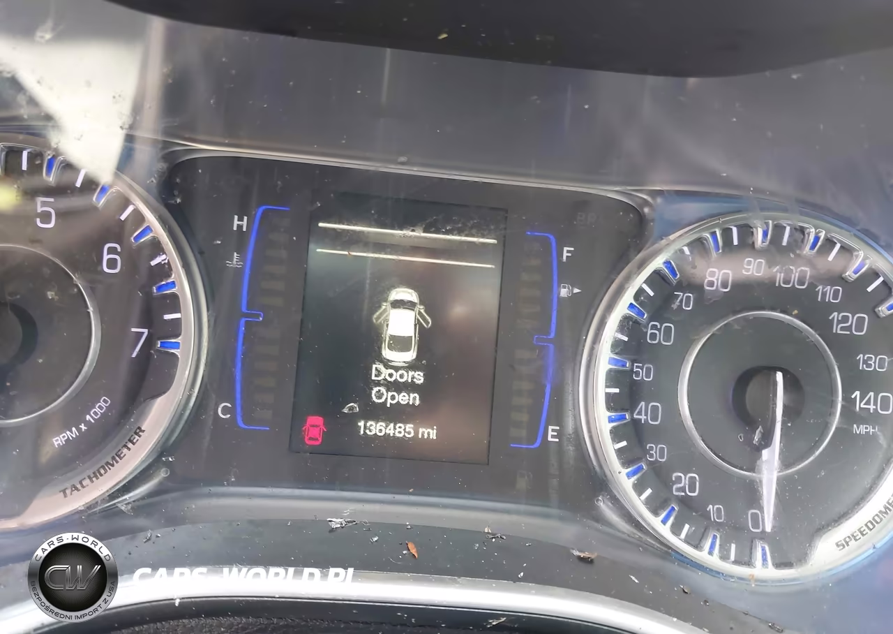 2016 Chrysler 200 Limited VIN:1C3CCCAB5GN115104 - 7