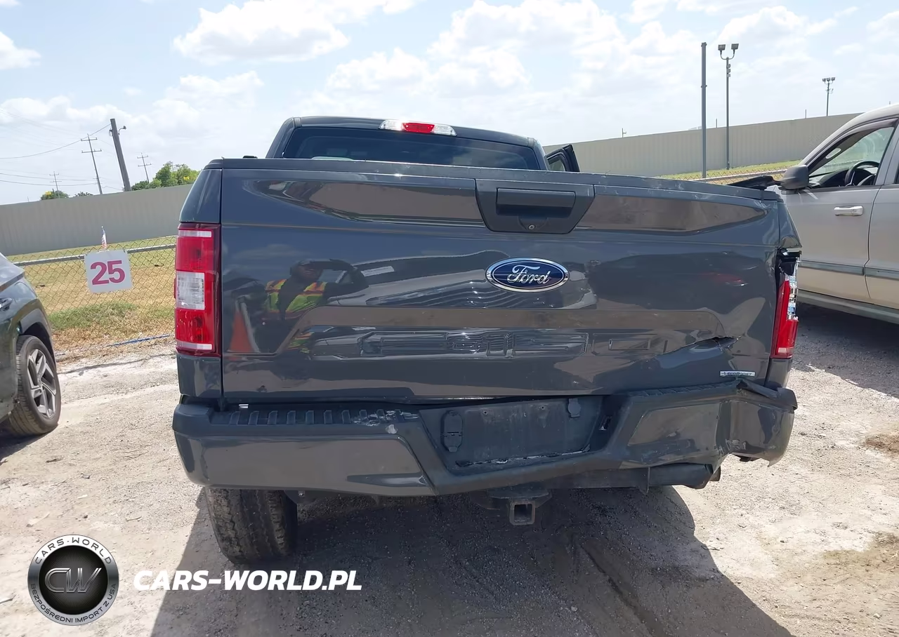2018 Ford F-150 Xl-Xlt VIN:1FTMF1CP3JFD80030 - 17