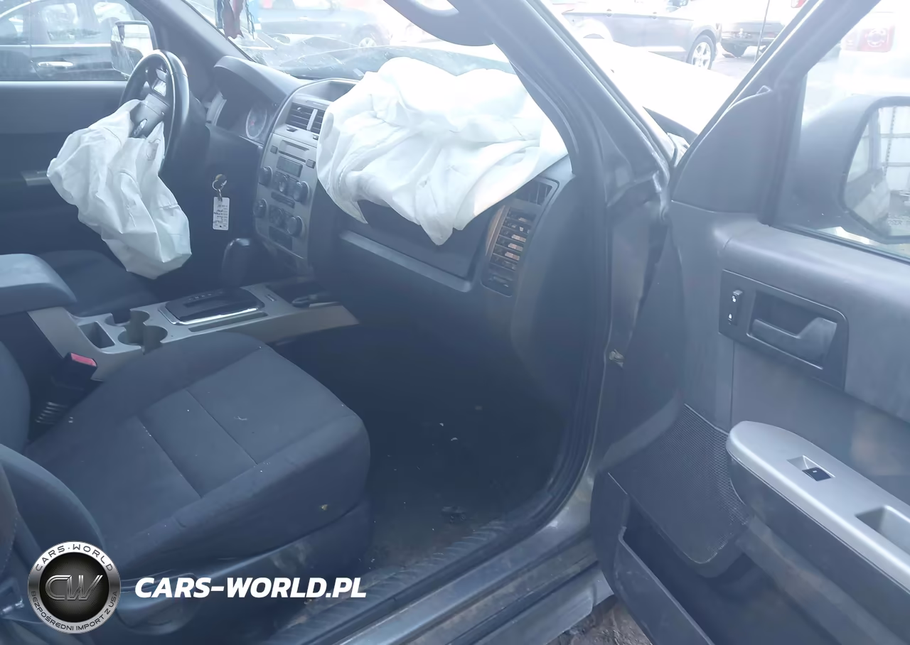 2011 Ford Escape Xlt VIN:1FMCU0D78BKC50095 - 5
