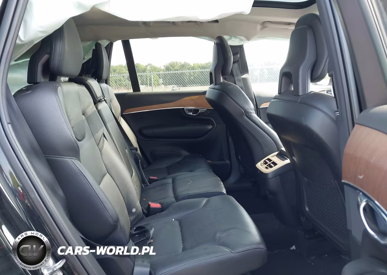 2021 Volvo Xc90 T6 Momentum 7 Passenger VIN:YV4A22PK4M1710906 - 8