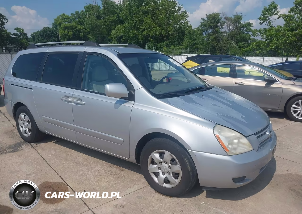 2008 Kia Sedona Lx