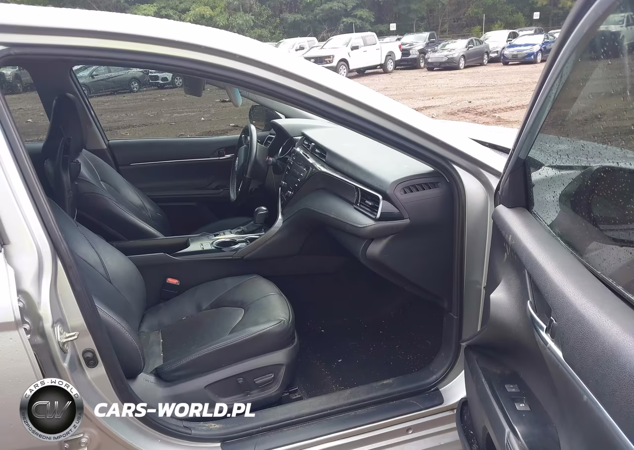 2020 Toyota Camry Xse VIN:4T1K61AK0LU325026 - 5