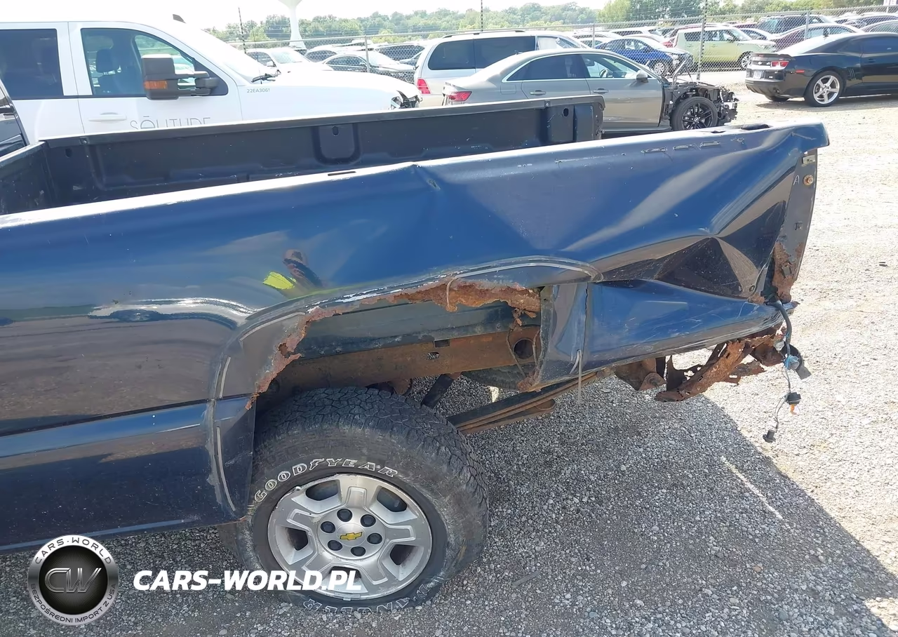 2006 Chevrolet Silverado 1500 Work Truck VIN:3GCEC14X16G271079 - 6