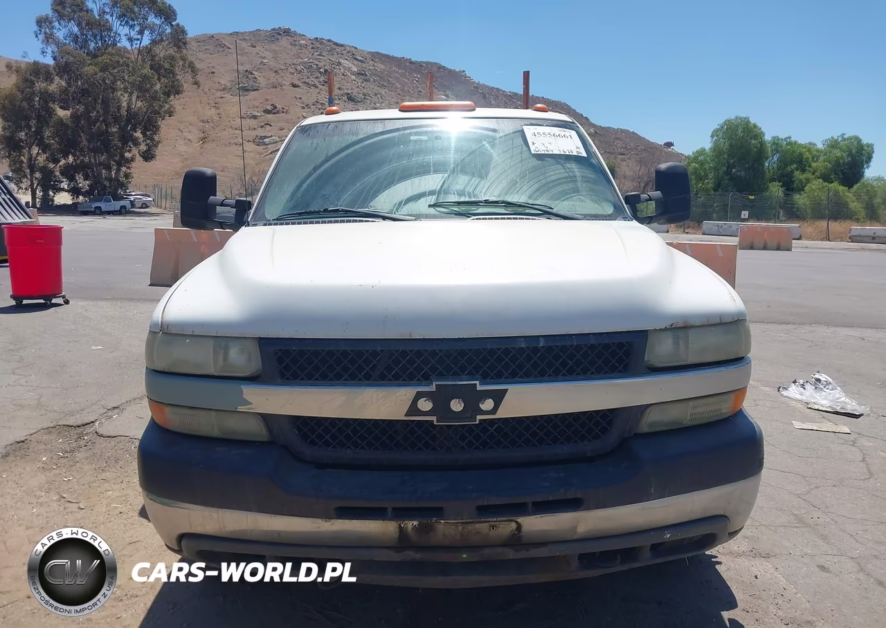 2002 Chevrolet Silverado 3500 VIN:1GBJC33192F134401 - 12