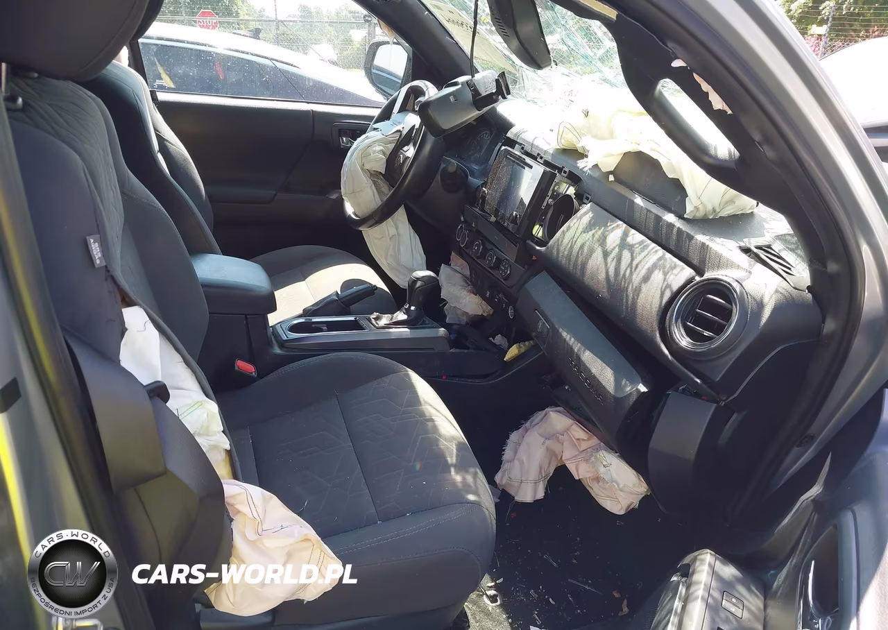 2019 Toyota Tacoma Trd Sport VIN:3TMCZ5AN9KM235829 - 5