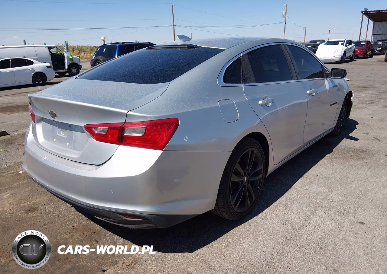 2018 Chevrolet Malibu Lt VIN:1G1ZD5ST9JF186113 - 4
