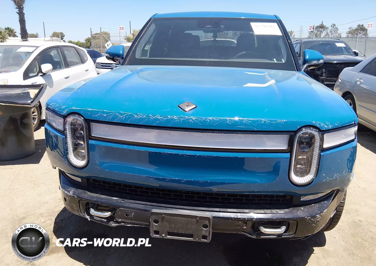 2022 Rivian R1T Adventure VIN:7FCTGAAAXNN006415 - 13