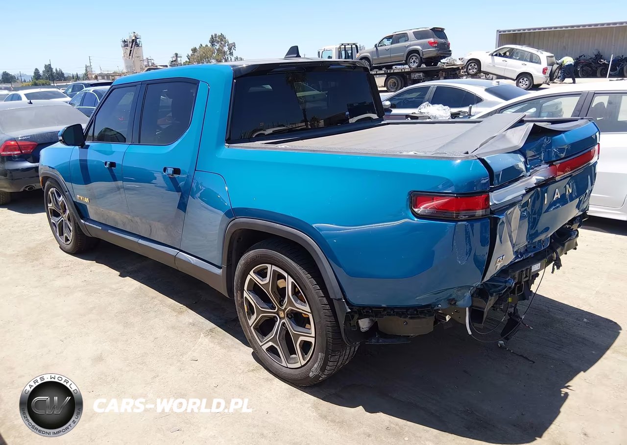 2022 Rivian R1T Adventure VIN:7FCTGAAAXNN006415 - 3