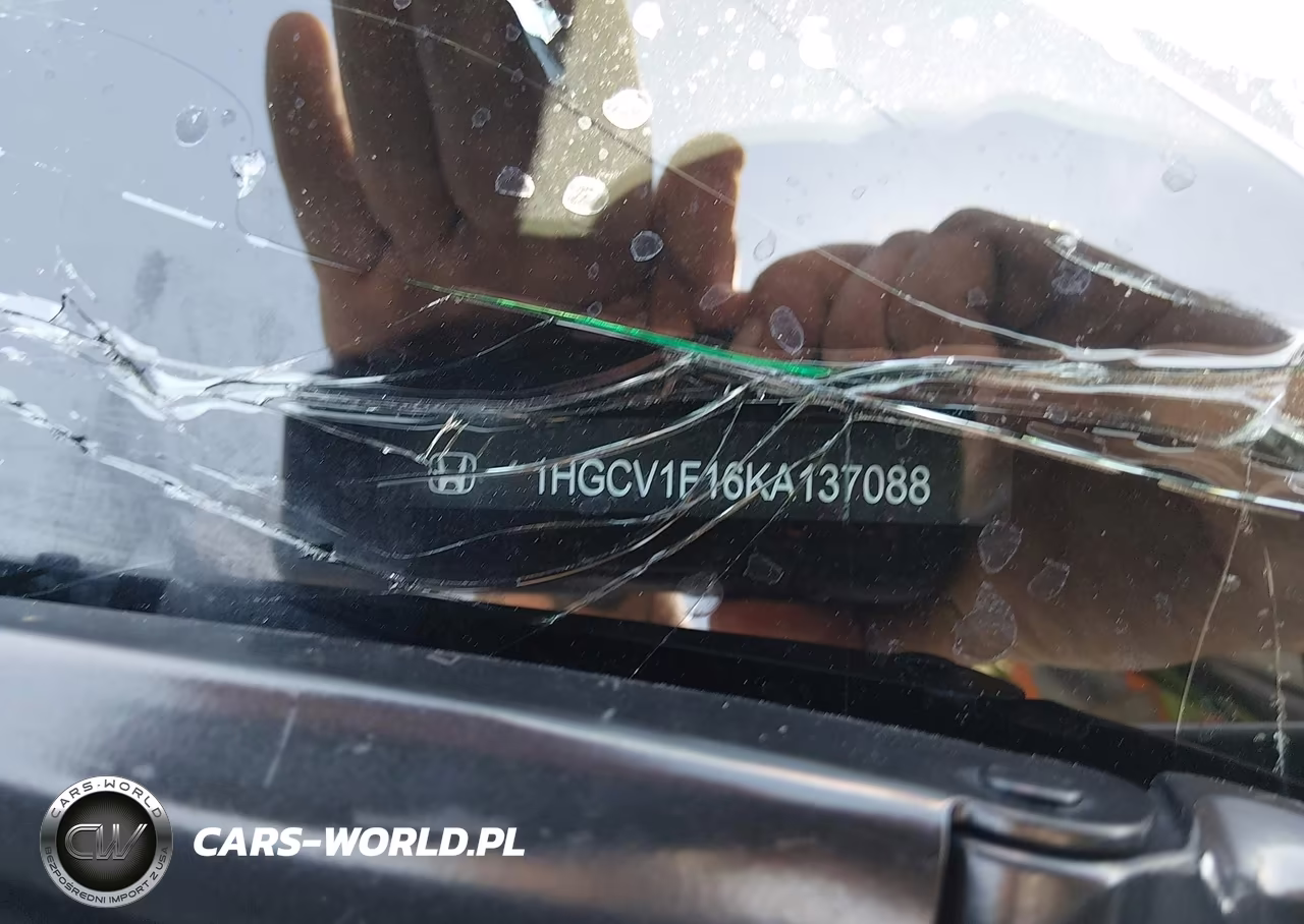 2019 Honda Accord Lx VIN:1HGCV1F16KA137088 - 9