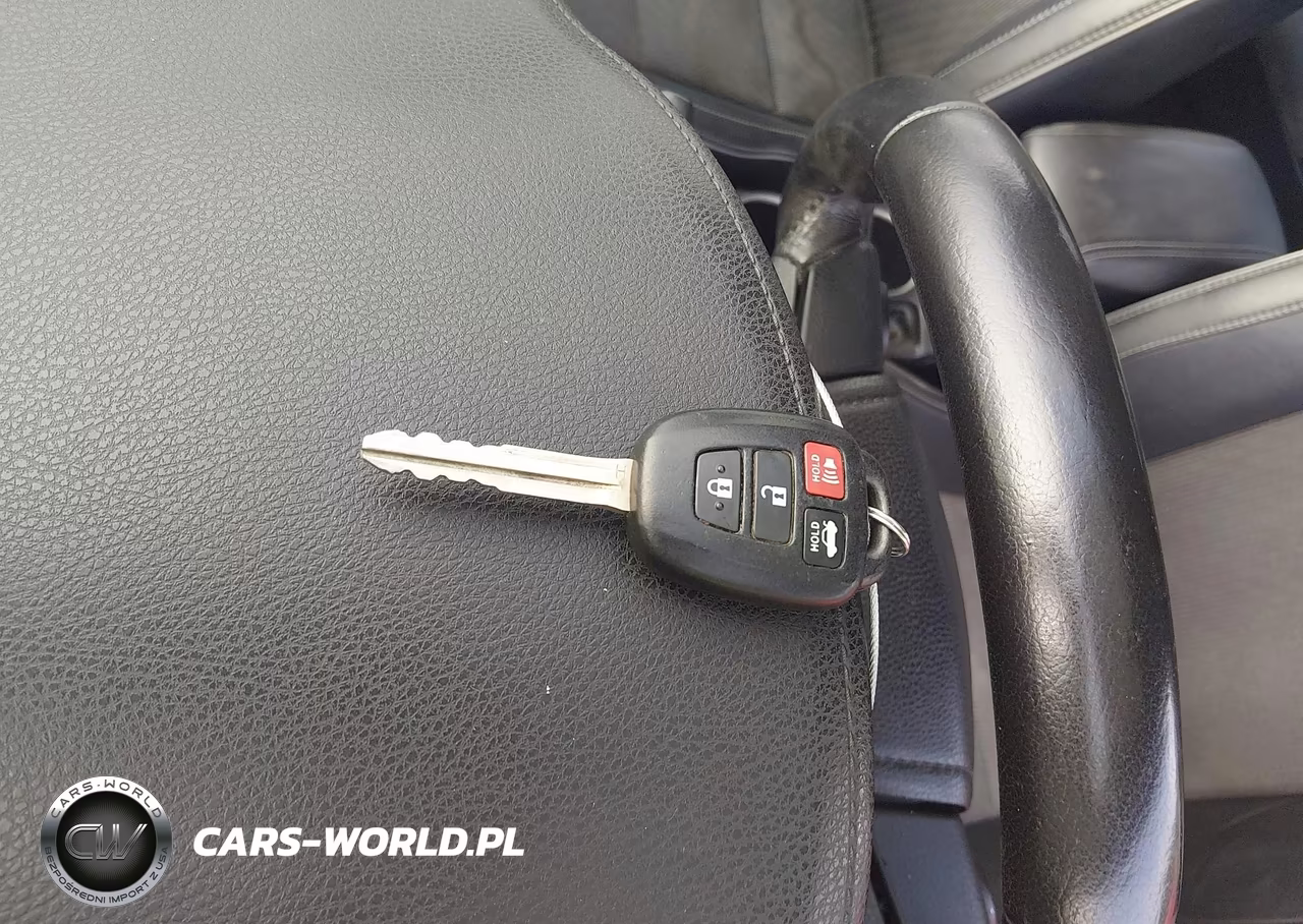 2016 Toyota Corolla S Plus VIN:2T1BURHE0GC652361 - 11