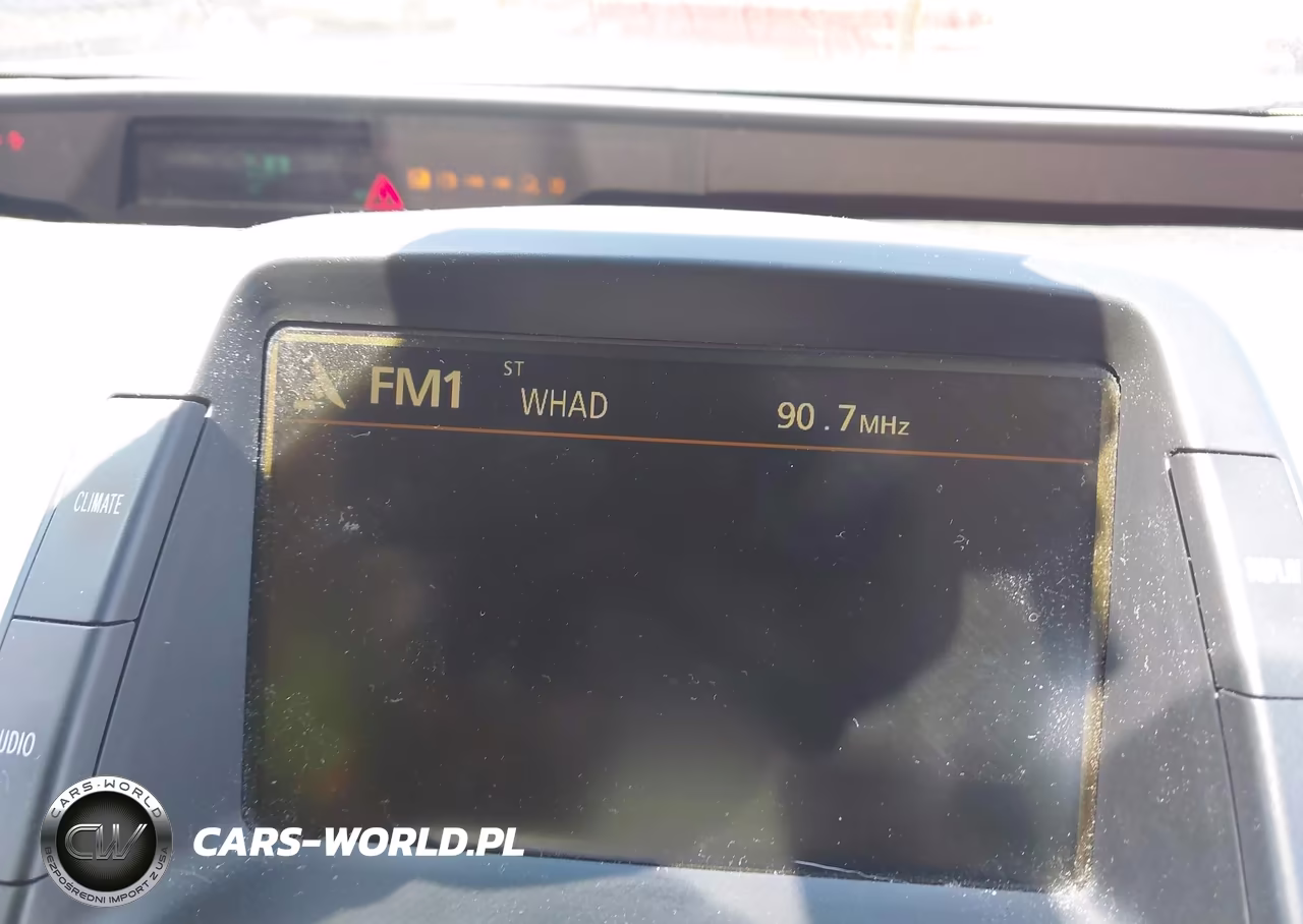 2008 Toyota Prius VIN:JTDKB20UX83325394 - 12