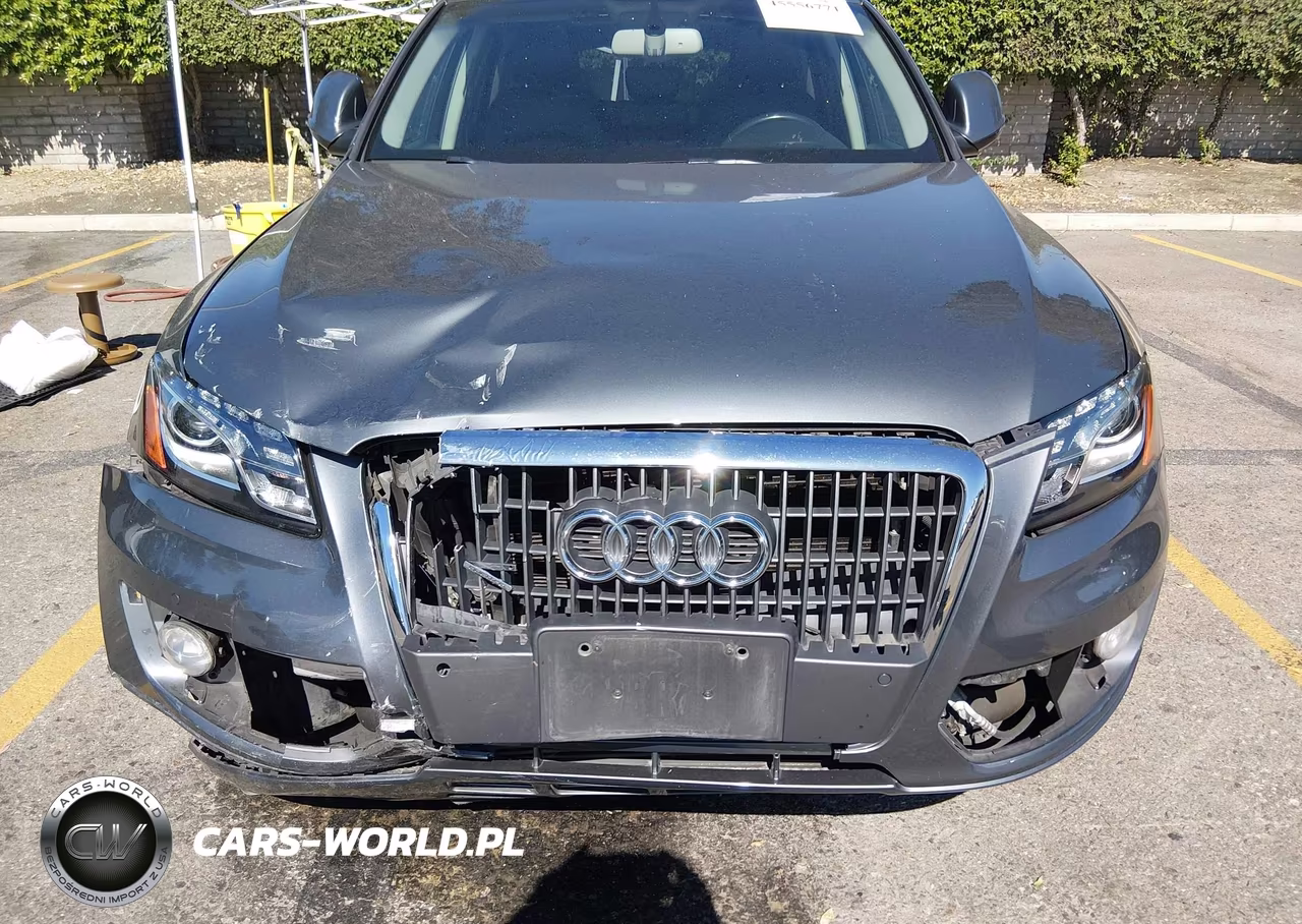 2012 Audi Q5 2.0T Premium VIN:WA1LFBFP8CA084119 - 12