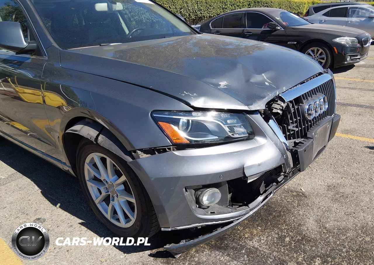 2012 Audi Q5 2.0T Premium VIN:WA1LFBFP8CA084119 - 6