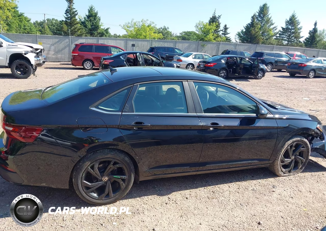 2025 Volkswagen Jetta 1.5T Se VIN:3VW7X7BU0SM081047 - 14
