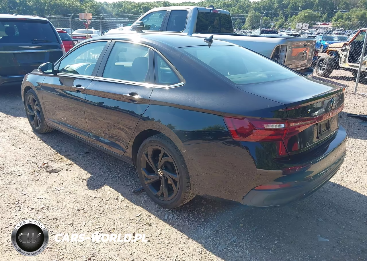 2025 Volkswagen Jetta 1.5T Se VIN:3VW7X7BU0SM081047 - 3
