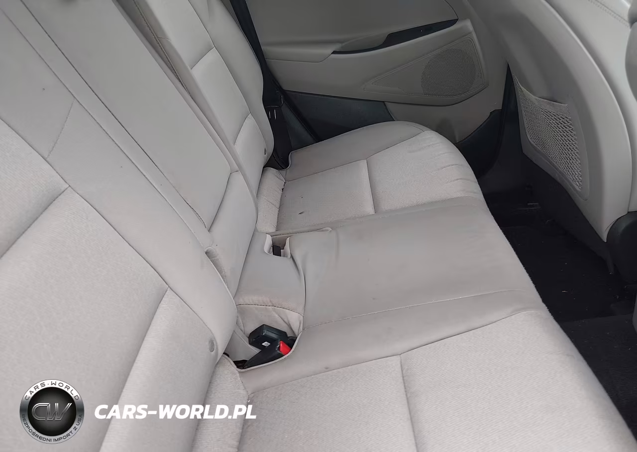 2018 Hyundai Tucson Value VIN:KM8J3CA29JU751651 - 8
