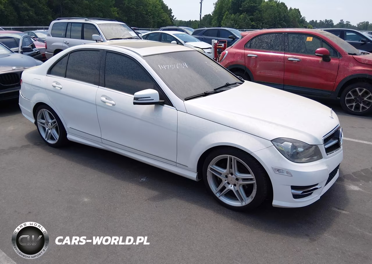 2013 Mercedes-Benz C 250 Sport – zdjęcie 1 z 11