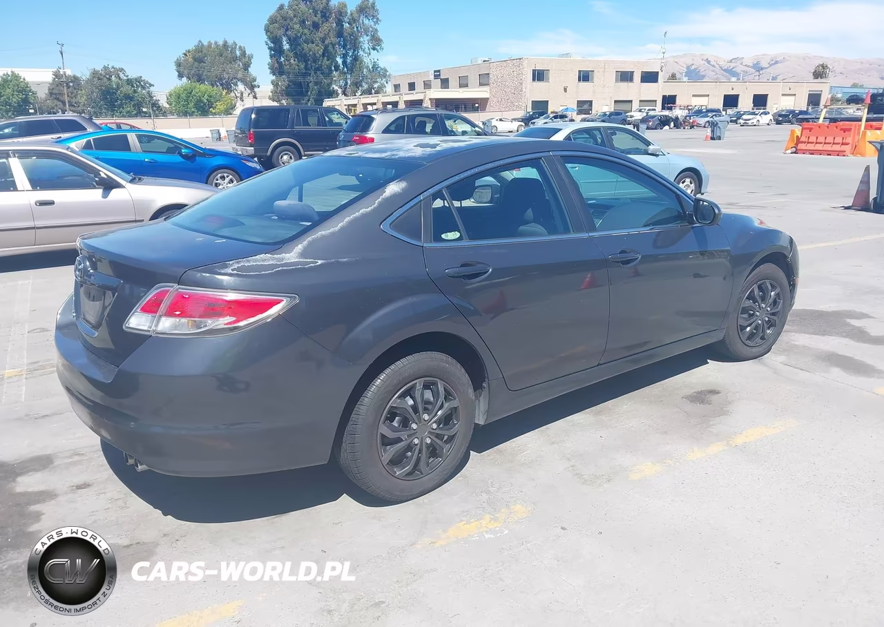2013 Mazda Mazda6 I Sport VIN:1YVHZ8BH1D5M07967 - 4