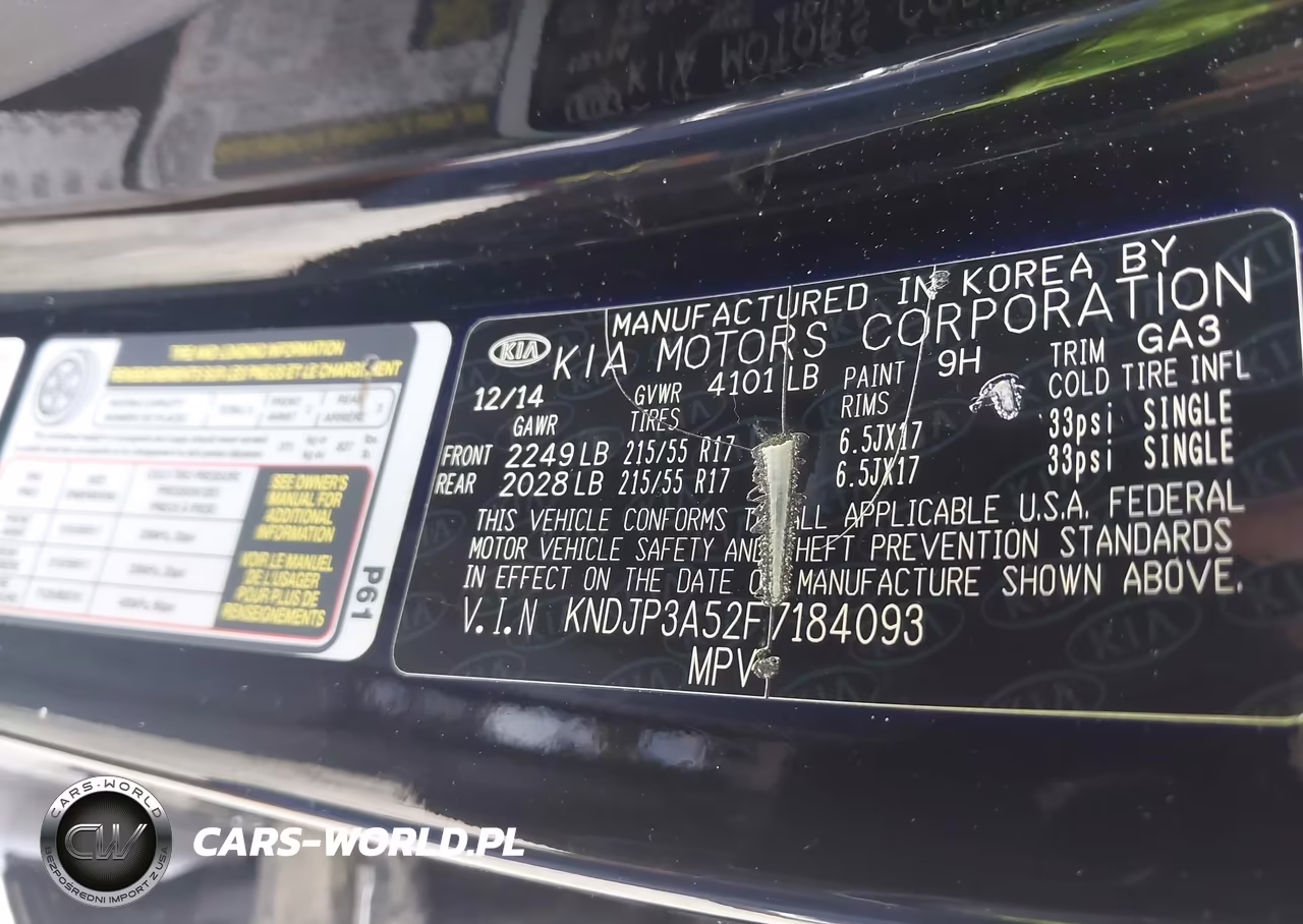 2015 Kia Soul + VIN:KNDJP3A52F7184093 - 9