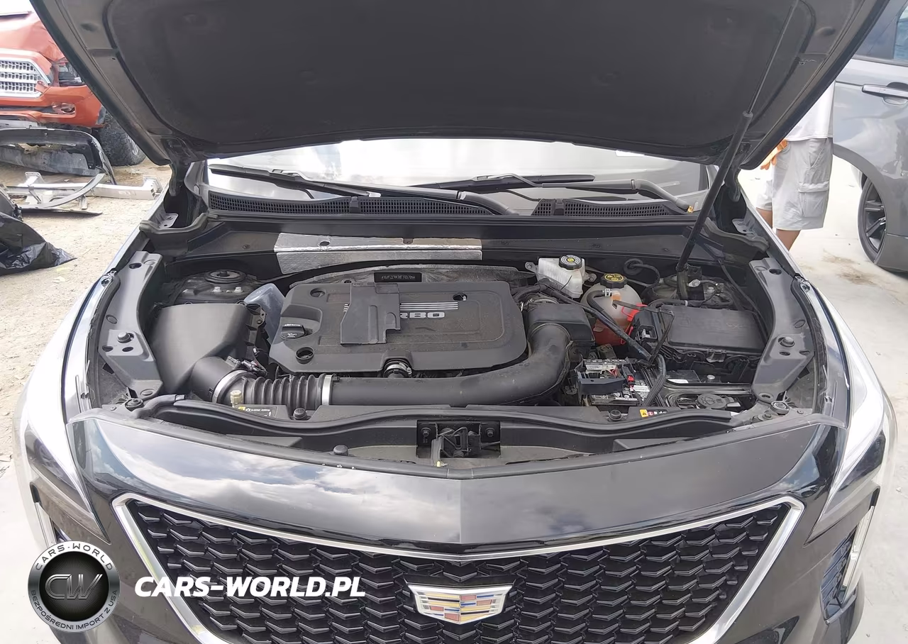 2019 Cadillac Xt4 Sport VIN:1GYFZER47KF103705 - 10