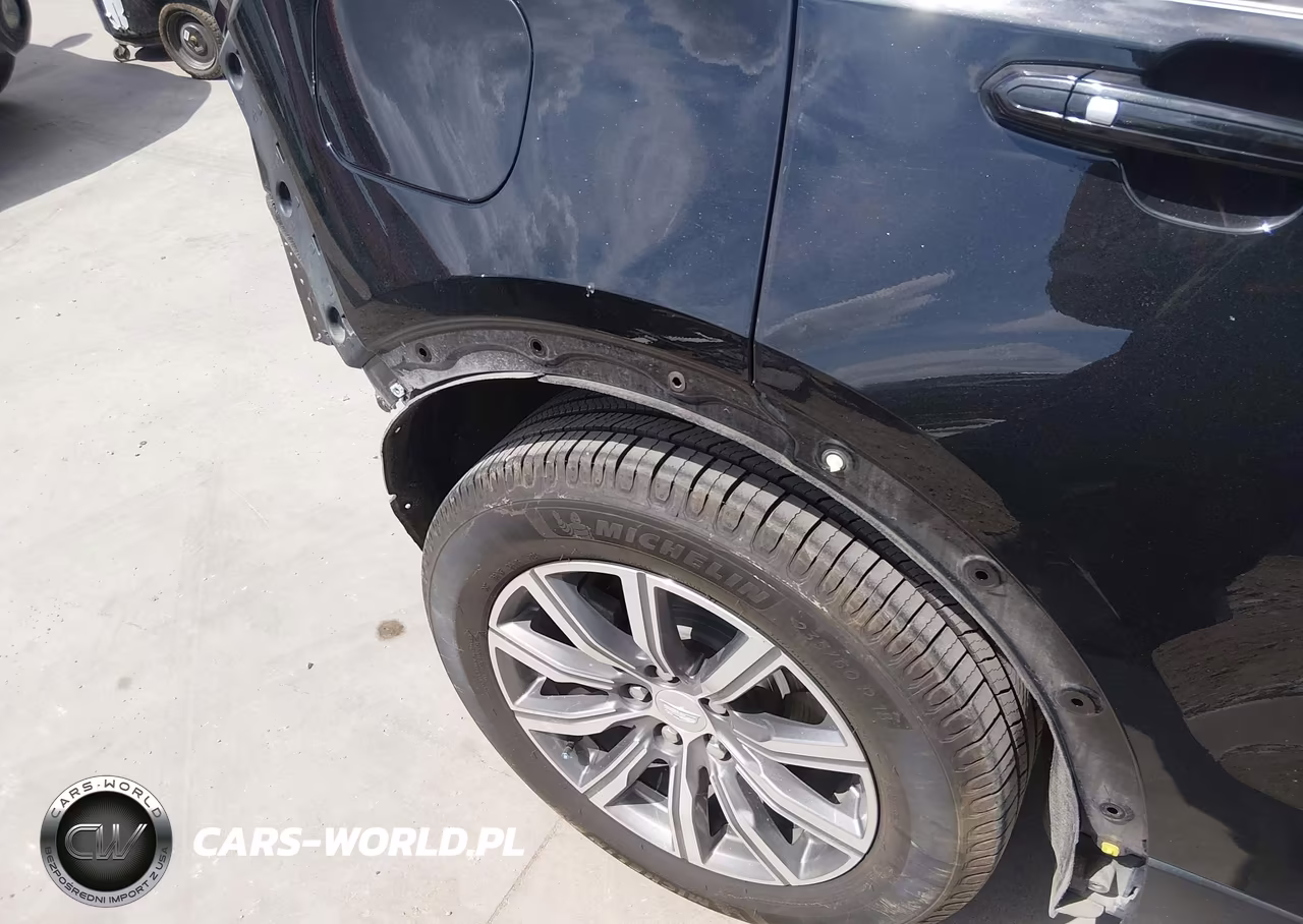 2019 Cadillac Xt4 Sport VIN:1GYFZER47KF103705 - 18