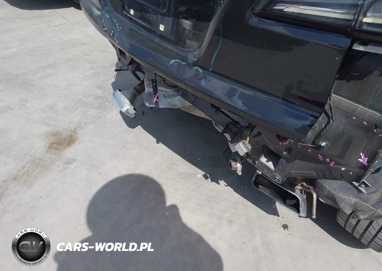 2019 Cadillac Xt4 Sport VIN:1GYFZER47KF103705 - 19