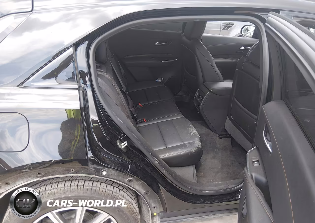 2019 Cadillac Xt4 Sport VIN:1GYFZER47KF103705 - 8