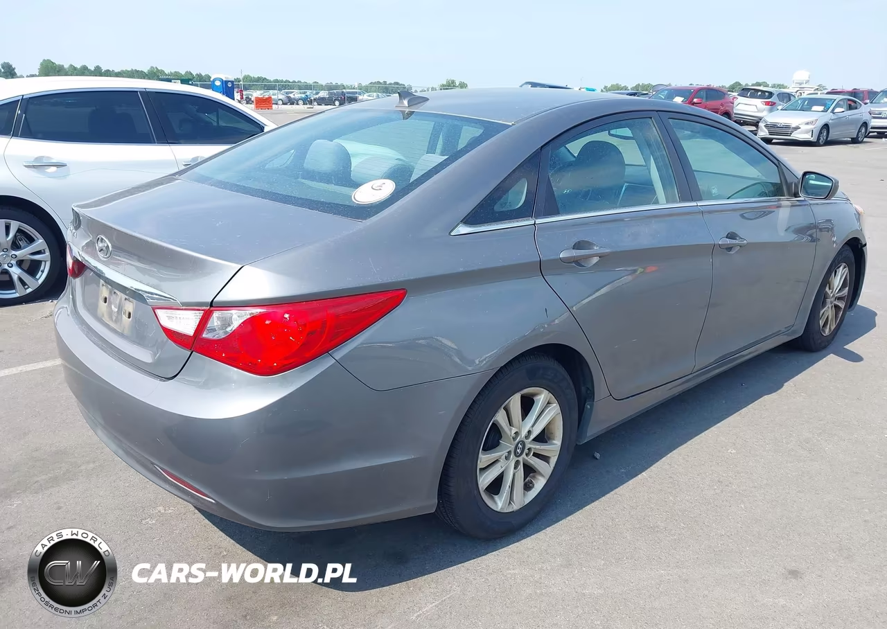 2013 Hyundai Sonata Gls VIN:5NPEB4ACXDH689280 - 4
