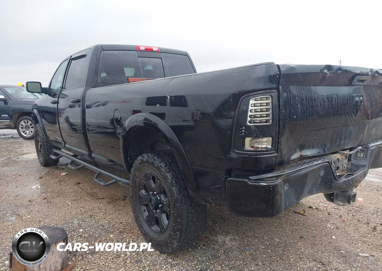 2015 Ram 2500 Laramie VIN:3C6UR5KJXFG558993 - 3
