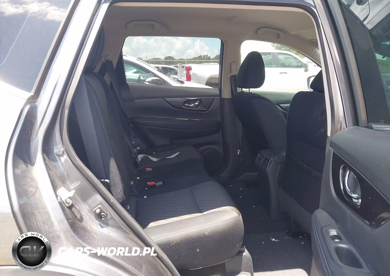2018 Nissan Rogue S VIN:5N1AT2MT1JC710578 - 8